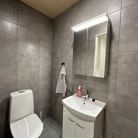 Kotimaailma - Uusi Rivitalokolmio Saunalla # 3 Apartment