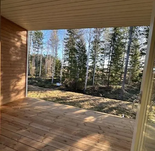 דירה Kotimaailma - Uusi Rivitalokolmio Saunalla # 3